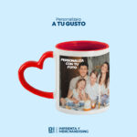 TAZA CORAZON INTERIOR Y ASA DE COLOR
